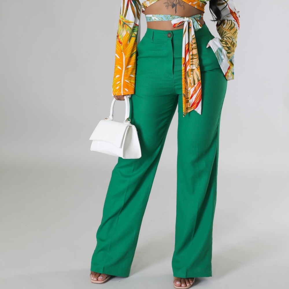 •Living For Linen• Green Linen Straight Front Single Button Wide Leg Pants - Picture 3 of 5